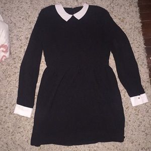 Black long sleeved dress